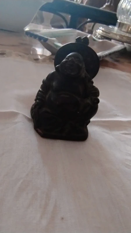 miniatura buddha sorridente in bronzo miniatura buddha sorridente in bronzo