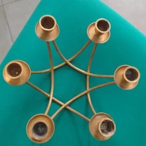 centrotavola candelabro candeliere vintage in ottone a 6 fiamme metà secolo