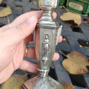 antico candeliere candelabro porta candela metallo a carattere religioso francia 1800