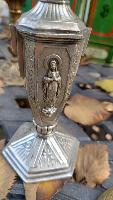 antico candeliere candelabro porta candela metallo a carattere religioso francia 1800 antico candeliere candelabro porta candela metallo a carattere religioso francia 1800
