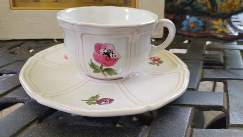 coppia tazza da thè tè vintage seltmann weiden bavaria (copia) coppia tazza da thè tè vintage seltmann weiden bavaria (copia)