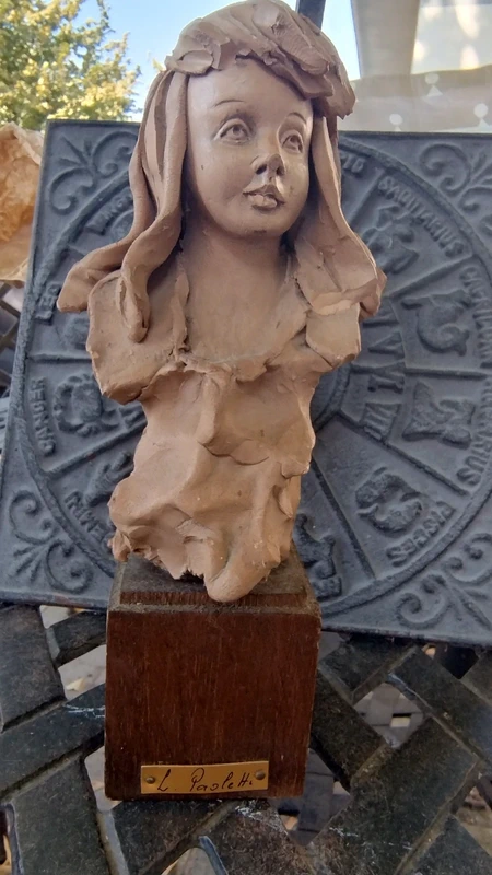 scultura donna terracotta firmata paoletti scultura donna terracotta firmata paoletti