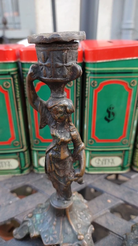 coppia candeliere candelabro porta candela donna bronzo antico coppia candeliere candelabro porta candela donna bronzo antico