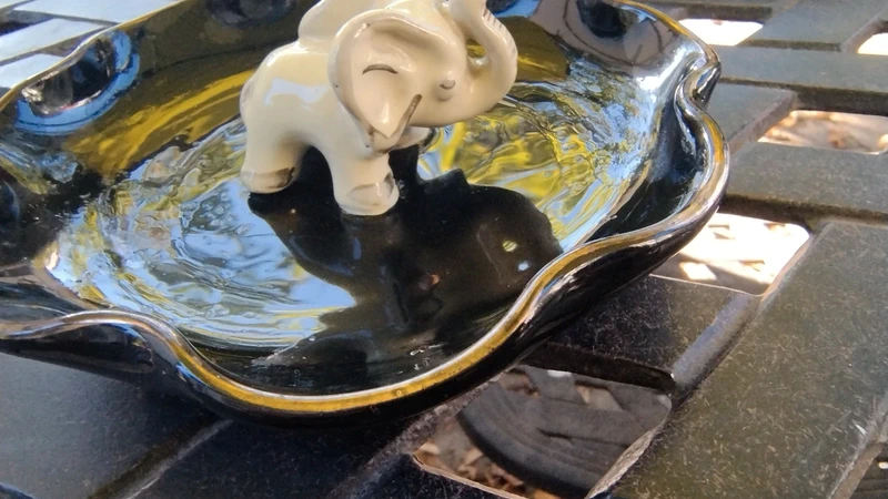 ciotola portagioie svuotatasche posacenere elefante bianco vintage italy ciotola portagioie svuotatasche posacenere elefante bianco vintage italy