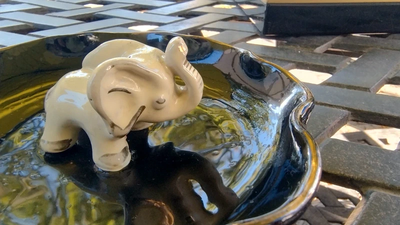 ciotola portagioie svuotatasche posacenere elefante bianco vintage italy ciotola portagioie svuotatasche posacenere elefante bianco vintage italy