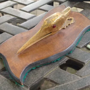 porta fermacarte lettere bronzo forma picchio con occhi di vetro rosso