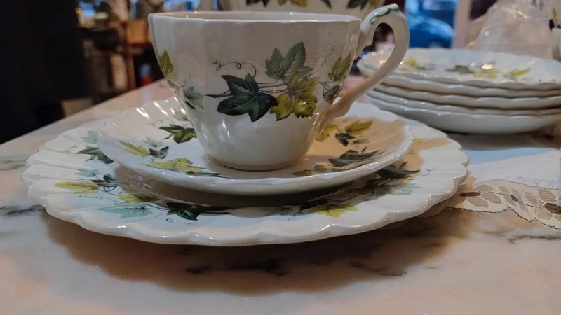 servizio thè myott england decoro verde foglie vite per 5 persone servizio thè myott england decoro verde foglie vite per 5 persone