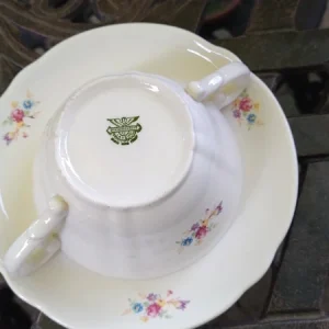 tazza da brodo con piattino ceramica laveno prima metà del 900