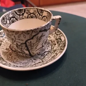 antica tazza tazzina da caffè decoro fiori e uccelli