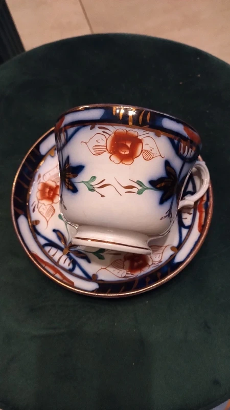 antica tazza da thè decoro bianco e nero england (copia) antica tazza da thè decoro bianco e nero england (copia)