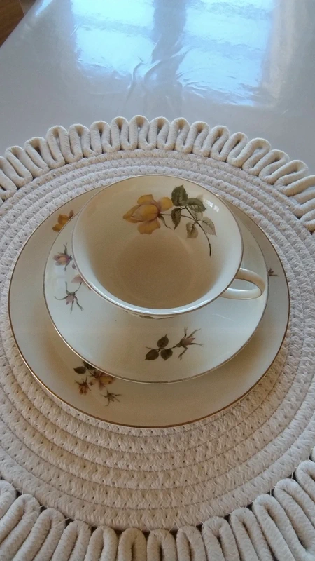 tazza tè thè doppio piattino rosa gialla rosenthal germany tazza tè thè doppio piattino rosa gialla rosenthal germany