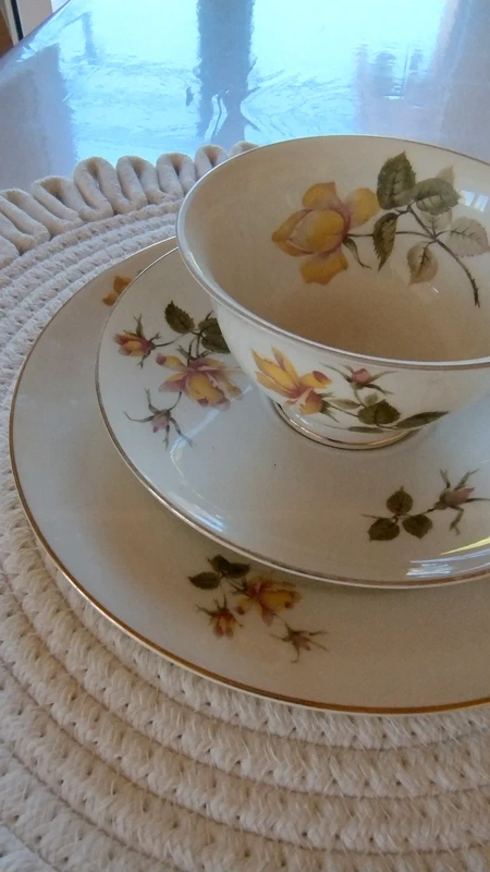 tazza tè thè doppio piattino rosa gialla rosenthal germany tazza tè thè doppio piattino rosa gialla rosenthal germany