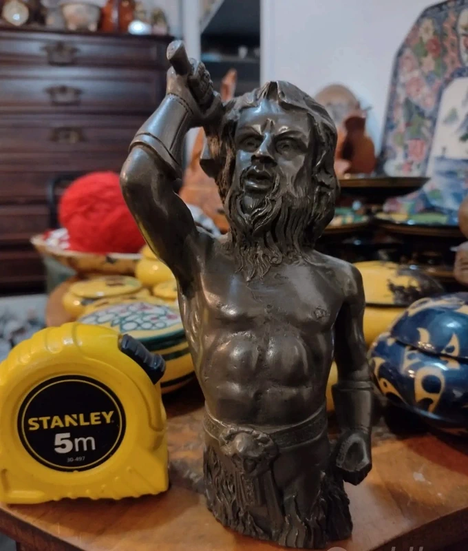 thor mezzo busto metallo antimonio thor mezzo busto metallo antimonio