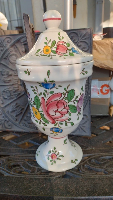 albarello o vaso con coperchio pagani vecchia lodi italy albarello o vaso con coperchio pagani vecchia lodi italy
