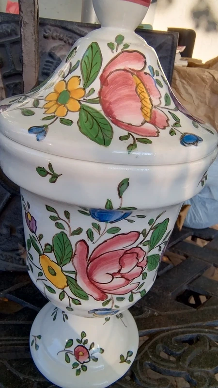 albarello o vaso con coperchio pagani vecchia lodi italy albarello o vaso con coperchio pagani vecchia lodi italy