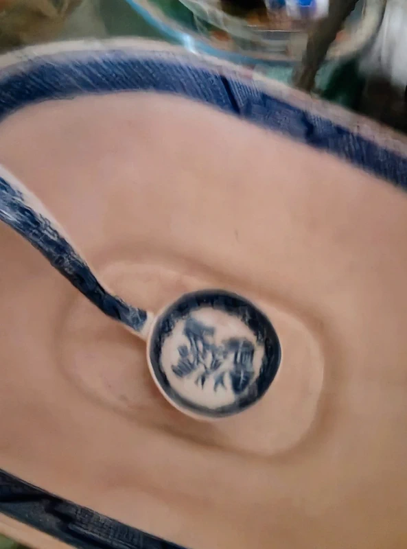 grande zuppiera presumibilmente inglese decoro china bianco e blu grande zuppiera presumibilmente inglese decoro china bianco e blu