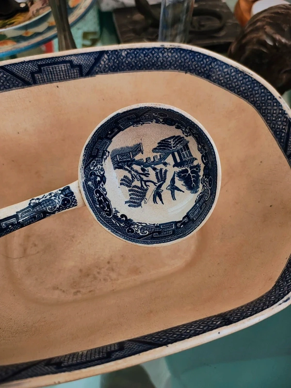 grande zuppiera presumibilmente inglese decoro china bianco e blu grande zuppiera presumibilmente inglese decoro china bianco e blu