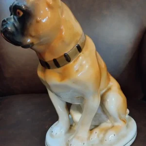 leone lion in porcellana biscuit (copia)