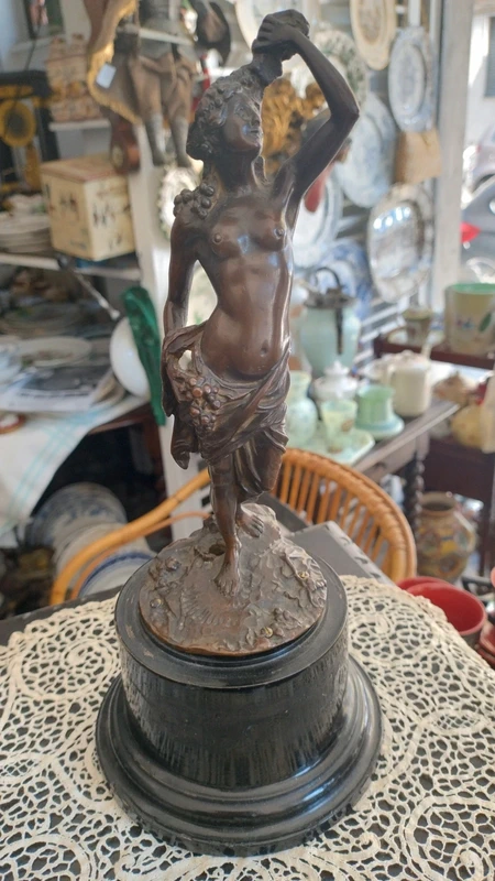 bronzo donna baccante bronzo donna baccante