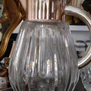 caraffa in cristallo per spremuta limonata con ghiaccio