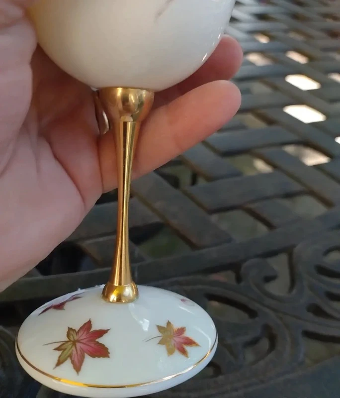coppia calici da vino kutani vetro opalino crema dipinto a mano coppia calici da vino kutani vetro opalino crema dipinto a mano