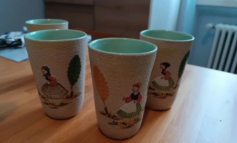 brocca con bicchieri ceramica vintage albisola italy brocca con bicchieri ceramica vintage albisola italy