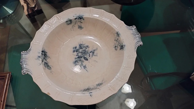 ciotola con manici fiori blu villeroy & boch antico ciotola con manici fiori blu villeroy & boch antico