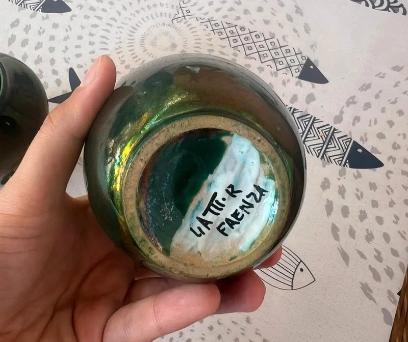 coppia vaso iridescente riccardo gatti faenza italy coppia vaso iridescente riccardo gatti faenza italy