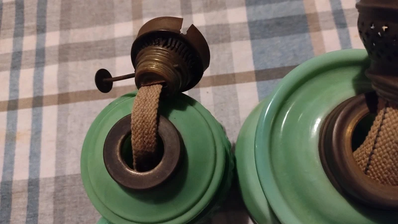 coppia lampada ad olio antica coppia lampada ad olio antica