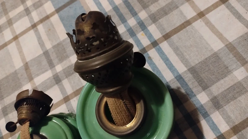 coppia lampada ad olio antica coppia lampada ad olio antica