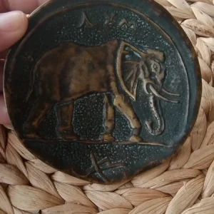 posacenere piattino in bronzo con elefante di max le verrier