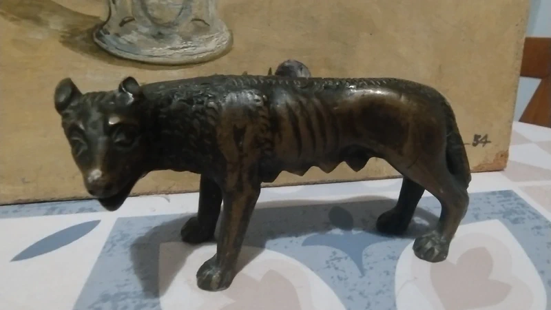 lupa di roma in bronzo lupa di roma in bronzo