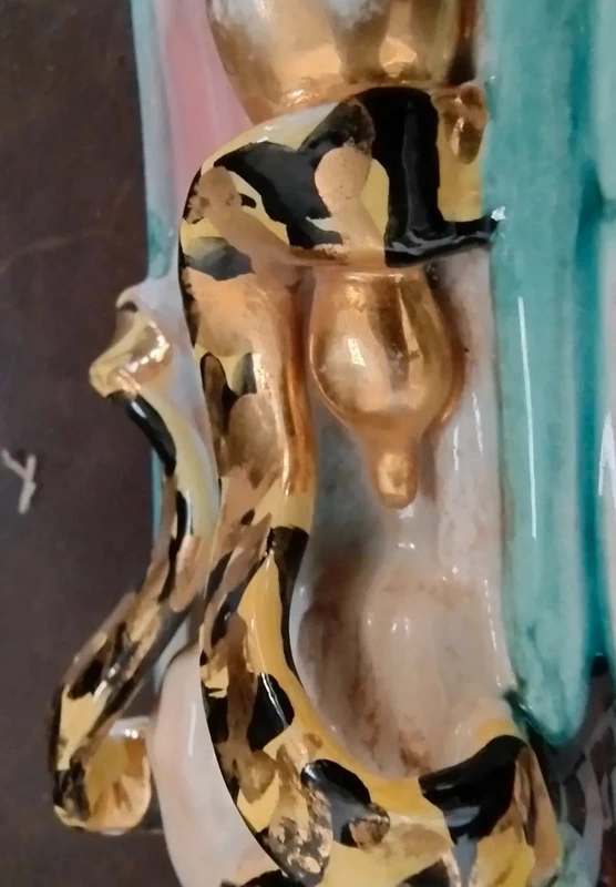 statua in ceramica mandarino cinese con gatto statua in ceramica mandarino cinese con gatto