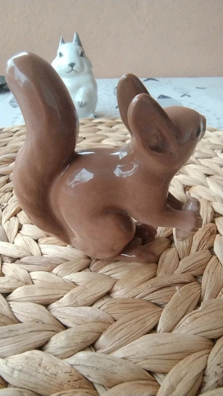 scoiattolo marrone porcellana b&g bing&grondal scoiattolo marrone porcellana b&g bing&grondal