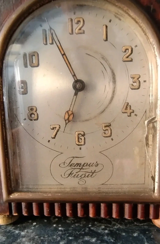 orologio sveglia da tavolo legno antica orologio sveglia da tavolo legno antica