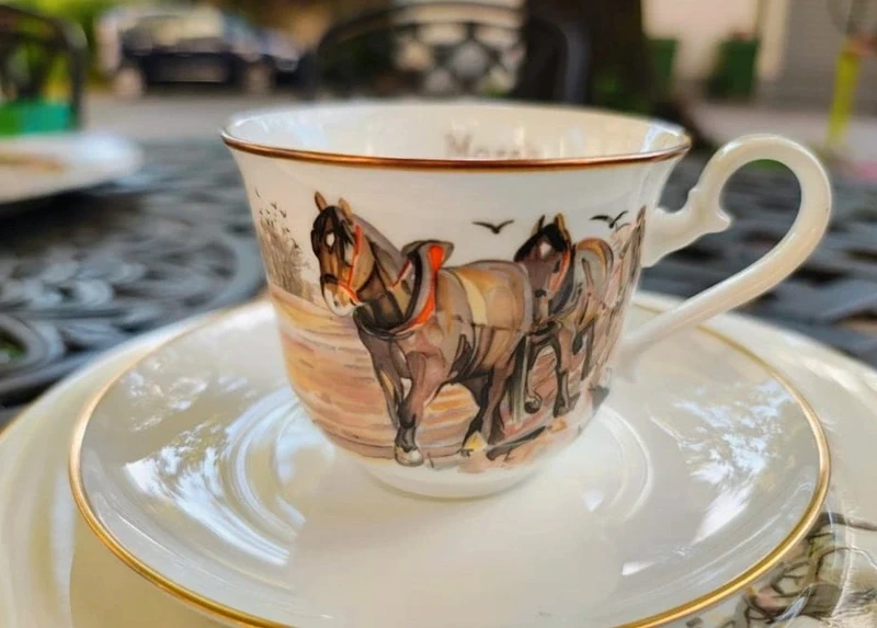 tazza da thè tè con doppio piattino villeroy&boch 1976 mese di marzo tazza da thè tè con doppio piattino villeroy&boch 1976 mese di marzo