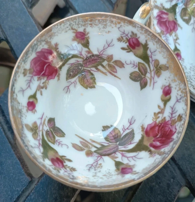 antica tazza caffè royal con decoro bocciolo rosa antica tazza caffè royal con decoro bocciolo rosa