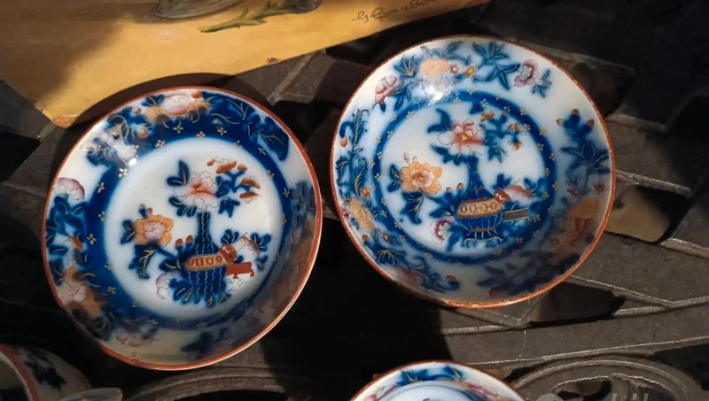 coppia tazza con piattino john ridgwaus imari england coppia tazza con piattino john ridgwaus imari england