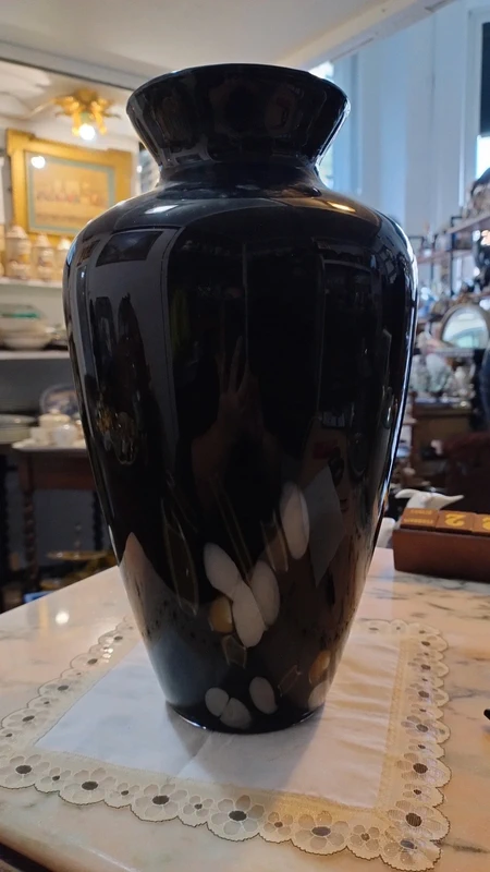 vaso vetro nero murano con macchie bianco e oro vaso vetro nero murano con macchie bianco e oro