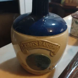 bottiglia fiasco ceramica whisky william whiteley & c