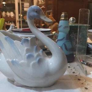 cigno vaso porcellana rex valencia hand made in spain