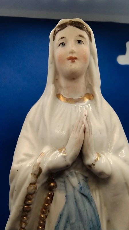 statuina madonna di lourdes in porcellana biscuit statuina madonna di lourdes in porcellana biscuit