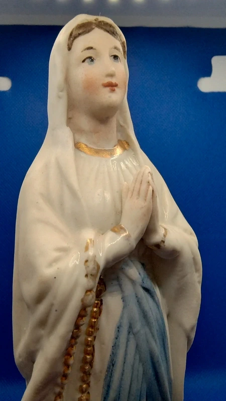 statuina madonna di lourdes in porcellana biscuit statuina madonna di lourdes in porcellana biscuit