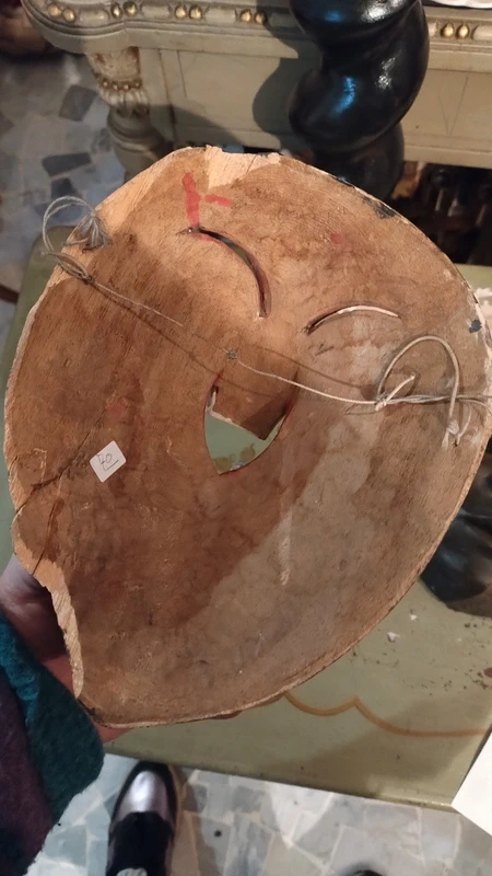 maschera in legno bali dipinta a mano maschera in legno bali dipinta a mano