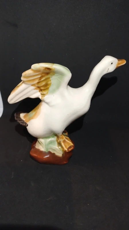 anatra papera celadon in porcellana cinese d'epoca anatra papera celadon in porcellana cinese d'epoca