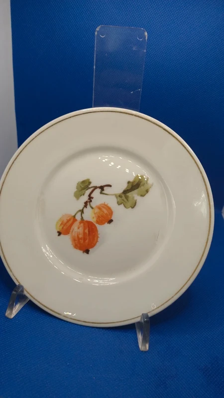 lotto n.3 piattini decoro frutta , bordo oro , marchio rosenthal lotto n.3 piattini decoro frutta , bordo oro , marchio rosenthal