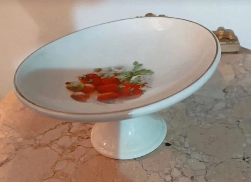 alzatina ceramica decoro fragole rosse france alzatina ceramica decoro fragole rosse france