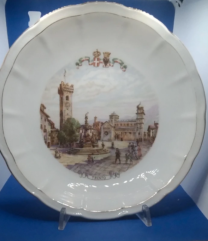 servizio piatti richard ginori 1919 decorato mano città redente servizio piatti richard ginori 1919 decorato mano città redente