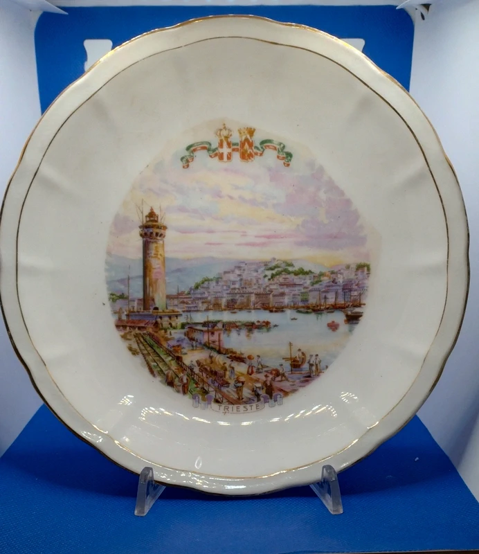 servizio piatti richard ginori 1919 decorato mano città redente servizio piatti richard ginori 1919 decorato mano città redente