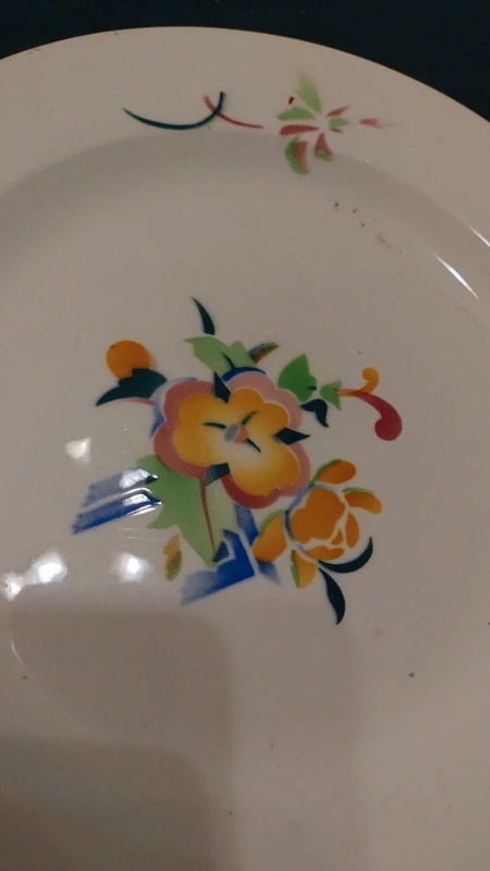 piatto sci laveno anni 40 fiori stilizzati piatto sci laveno anni 40 fiori stilizzati